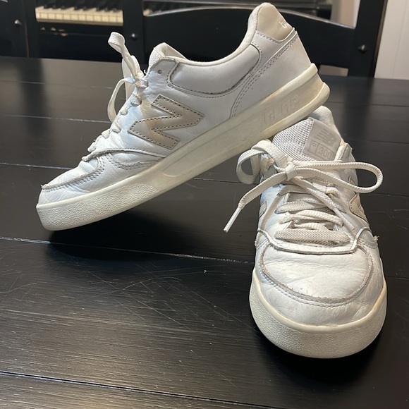 New Balance Other - New Balance Men’s size 6 white court shoe